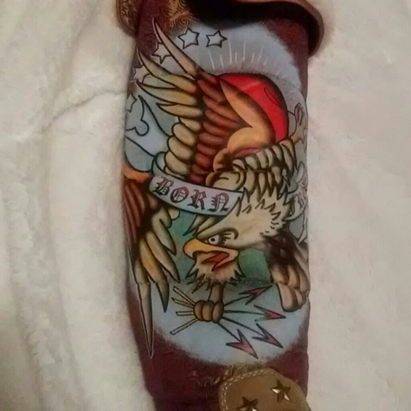 Ed Hardy fur lined boots - Picture 2 of 6